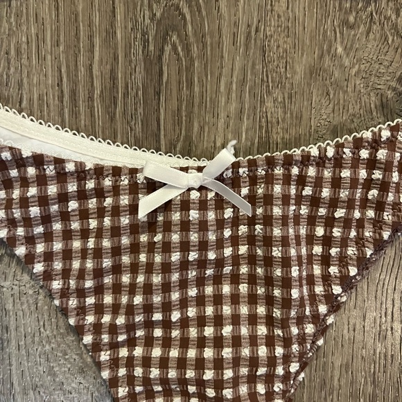 White Fox Beachside Bikini Set Choc Gingham - Picture 8 of 11